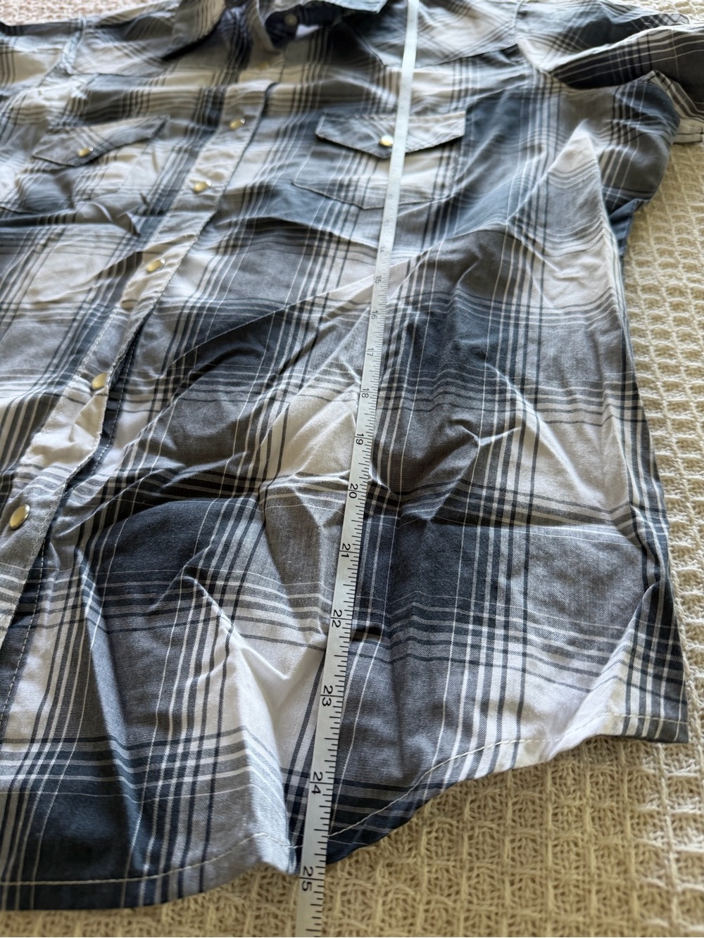 Women’s wrangler Plaid Button-Up Shirt - Red/White and Black/White. - Picture 9 of 12